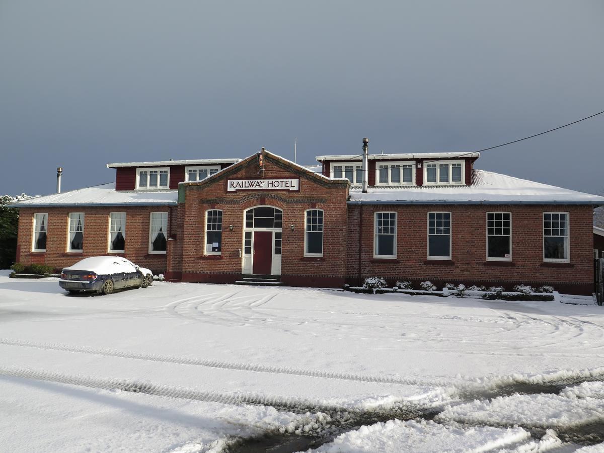 Mossburn Railway Hotel Eksteriør bilde